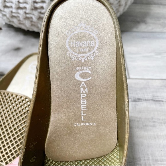 Jeffrey Campbell Fling 2 Metallic Jelly Wedge Sandals Gold Size 9 - Picture 5 of 7